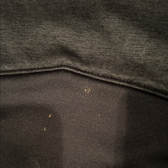 Men's Black Under Armour Hoodie - Picture 5 of 8